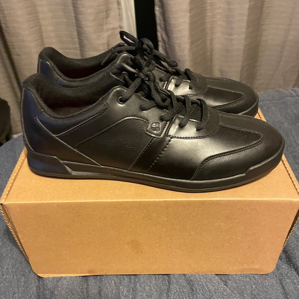 Shoes for Crews Freestyle 2 work shoes